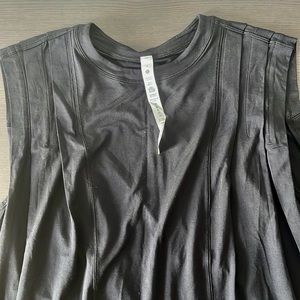 Lulu Lemon top - brand new, never worn